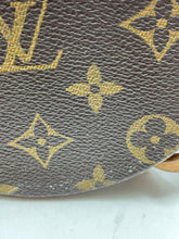 Load image into Gallery viewer, Louis Vuitton Monogram Papillon Handbag