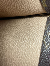Load image into Gallery viewer, Louis Vuitton Monogram Tote Handbag