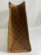 Load image into Gallery viewer, Louis Vuitton Onthego GM Monogram Tote Handbag