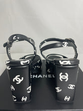 Load image into Gallery viewer, Chanel 22S Black Logo Runway Sandals