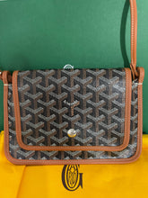 Load image into Gallery viewer, Goyard Plumet Crossbody Wallet