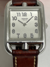 Load image into Gallery viewer, Hermes 29mm Cape Cod Watch