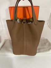 Load image into Gallery viewer, Hermes Picotin Lock 18 Clemence Handbag Alezan