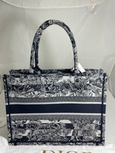 Load image into Gallery viewer, Dior Navy Medium Book Tote