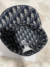 Load image into Gallery viewer, Dior Reversible Navy Dior Oblique News Boy Cap Hat