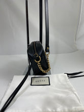Load image into Gallery viewer, Gucci Marmont Small Black Camera bag