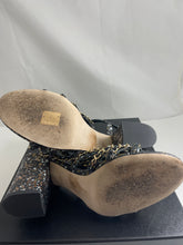 Load image into Gallery viewer, Chanel 17P Black Gold Python Chain Sandals