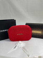 Load image into Gallery viewer, Chanel 2021 NWB Gift Set Natural Touch Nail & Lip Set