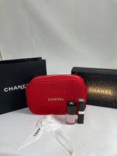 Load image into Gallery viewer, Chanel 2021 NWB Gift Set Natural Touch Nail & Lip Set