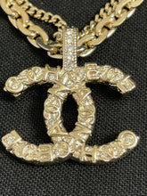 Load image into Gallery viewer, Chanel Gold Double Chain CC Reversible Pendant