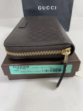 Load image into Gallery viewer, Gucci GG Guccissima Zip Around Wallet