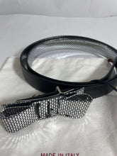 Load image into Gallery viewer, Ferragamo Silver Textured Reversible Bow Belt Buckle
