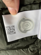 Load image into Gallery viewer, Moncler Green Gallinule Hooded Down Vest