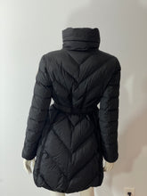 Load image into Gallery viewer, Moncler Puen Black Classic 3/4 Long Jacket