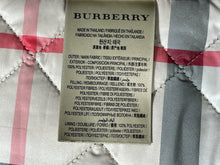 Load image into Gallery viewer, Burberry Finsbridge Black Quilted Jacket