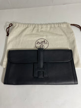Load image into Gallery viewer, Hermés Black Jige Elan 29