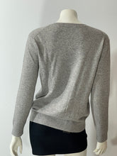 Load image into Gallery viewer, Vince Gray Cashmere V-Neck Sweater