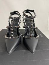 Load image into Gallery viewer, Valentino Garavani Noir Black Rockstud Pumps