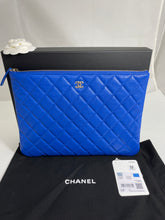 Load image into Gallery viewer, Chanel Blue Medium O case Clutch
