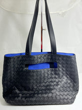 Load image into Gallery viewer, Bottega Veneta Black Blue Intreciatto Leather Tote Handbag