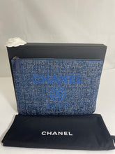 Load image into Gallery viewer, Chanel Denim Tweed Medium O case Clutch