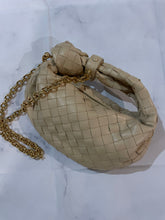 Load image into Gallery viewer, Bottega Veneta Porridge Intreciatto Leather Top Handle Handbag
