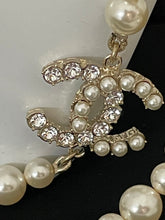 Load image into Gallery viewer, Chanel 20B NWB pearl strand CC pearl/crystal inlay necklace