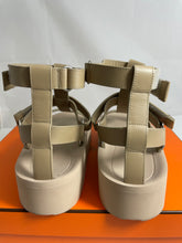 Load image into Gallery viewer, Hermes Beige Gladiator Sandals