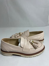 Load image into Gallery viewer, Stuart Weitzman Bromley Ivory/Beige Tassel Loafers