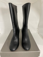 Load image into Gallery viewer, Alexander McQueen Black Leather Mirror-Heel Boots