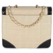 Load image into Gallery viewer, Vintage Beige Lambskin Black Patent Square Quilt Frame Flap Bag

