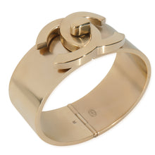 Load image into Gallery viewer, Gold-Plated  Wide CC Turnlock Bracelet
