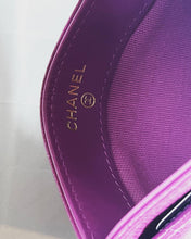 Load image into Gallery viewer, Chanel Purple Caviar Card Case
