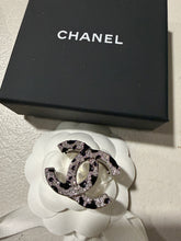 Load image into Gallery viewer, Chanel Crystal Black Enamel Scarf Ring
