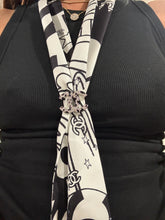 Load image into Gallery viewer, Chanel Crystal Black Enamel Scarf Ring
