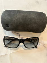 Load image into Gallery viewer, Chanel Black Rectangle Sunglasses
