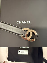 Load image into Gallery viewer, Chanel SHW Buckle Black/Camel Reversible Leather Belt
