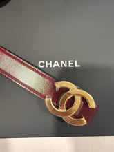 Load image into Gallery viewer, Chanel GHW Buckle Black/Burgundy Reversible Leather Belt
