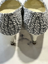 Load image into Gallery viewer, Chanel 14P Black White Tweed Pump
