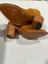 Load image into Gallery viewer, Partlow Caramel Suede Western Booties
