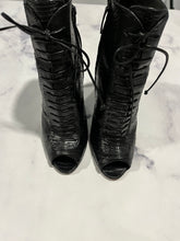 Load image into Gallery viewer, Tom Ford Black Lace Up Booties
