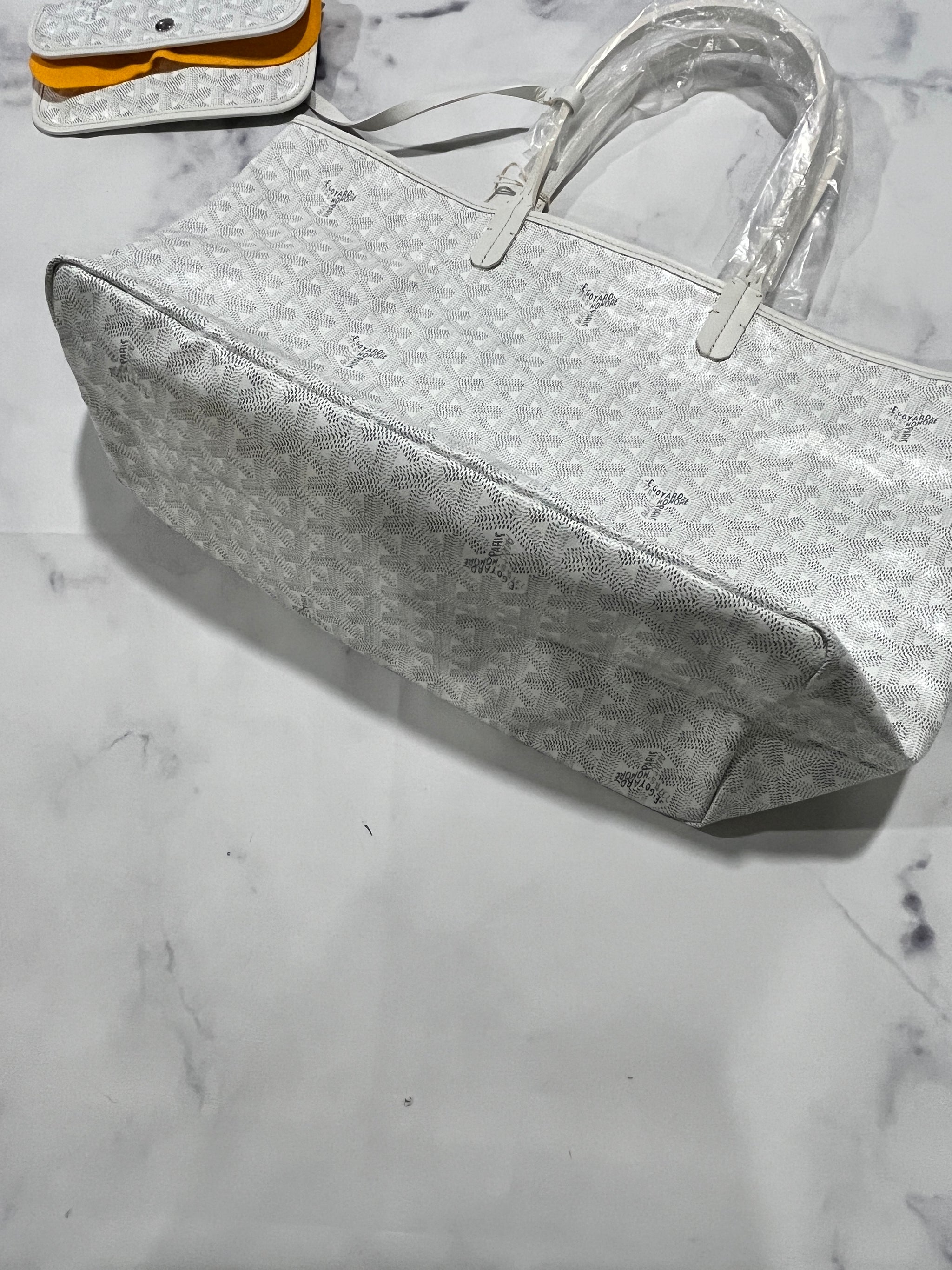 Louis Vuitton Goyard St Louis Gm White Goyard White Chevron St