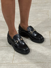 Load image into Gallery viewer, Gucci Horsebit Black Leather Round Toe Loafers
