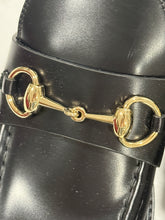 Load image into Gallery viewer, Gucci Horsebit Black Leather Round Toe Loafers

