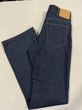 Load image into Gallery viewer, Celine Lulu Jeans
