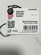 Load image into Gallery viewer, Chanel Pearlize Star CC Earrings

