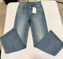 Load image into Gallery viewer, Celine Bootcut Jeans
