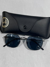 Load image into Gallery viewer, Rayban Jim Aviator Polarized Sunglasses
