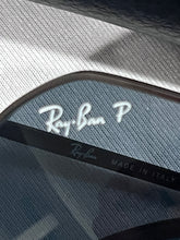 Load image into Gallery viewer, Rayban Jim Aviator Polarized Sunglasses
