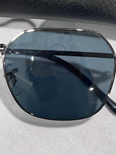 Load image into Gallery viewer, Rayban Jim Aviator Polarized Sunglasses
